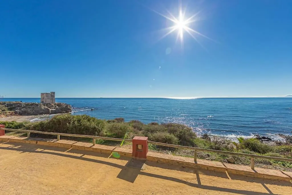 La Perla De La Bahia - Great Beachfront Apartment - Ideal For Families Bahia de Casares