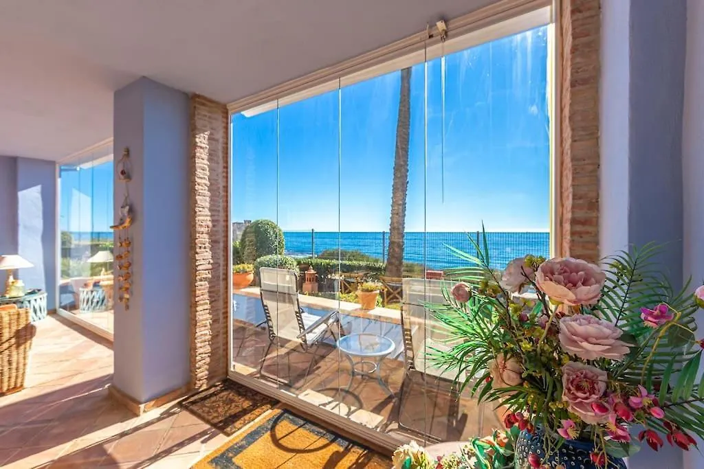 La Perla De La Bahia - Great Beachfront Apartment - Ideal For Families Bahia de Casares 0*,