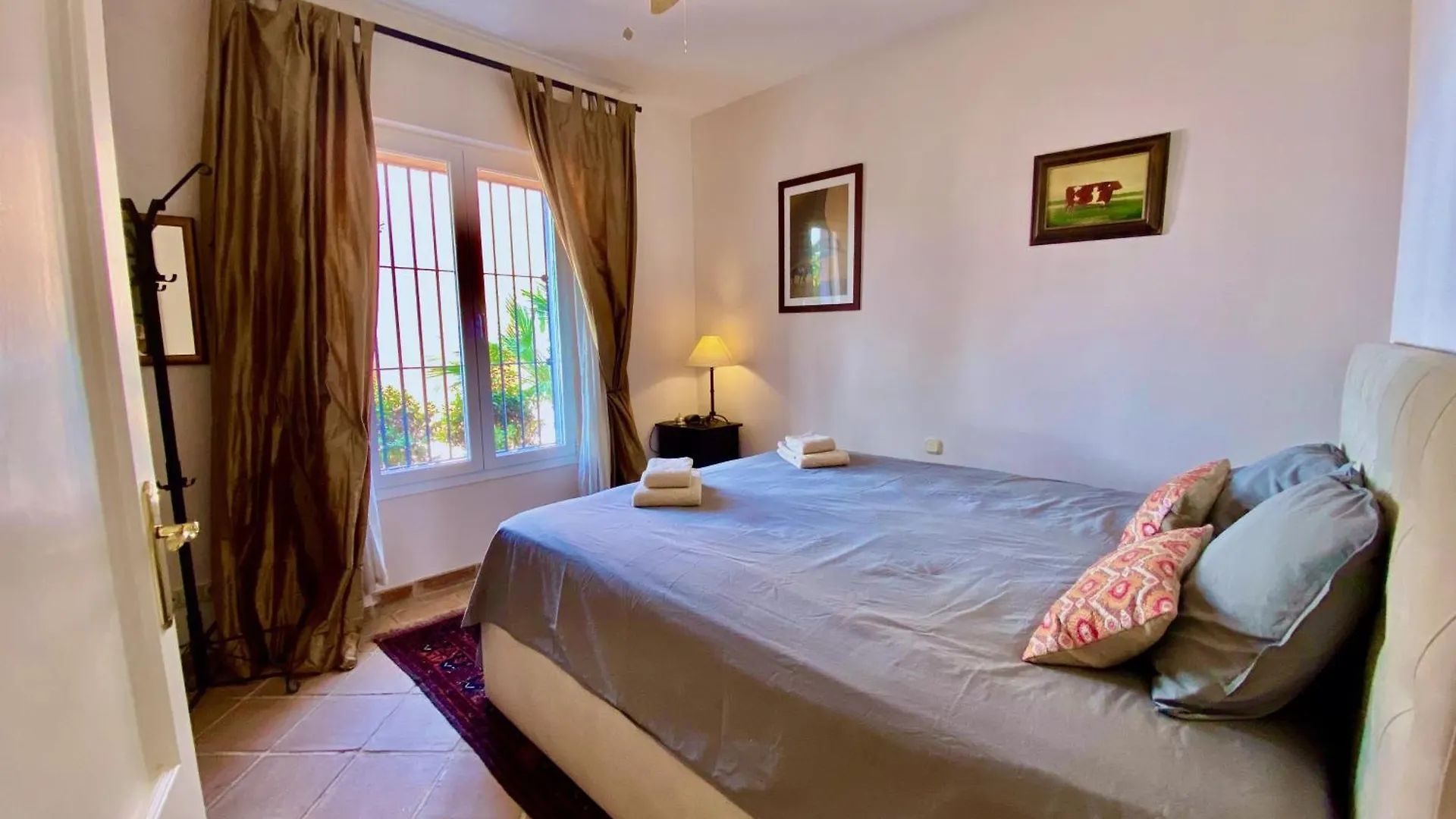 La Perla De La Bahia - Great Beachfront Apartment - Ideal For Families Bahia de Casares 0*,